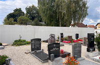 Friedhofsmauer+am+01.09.2022